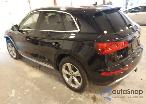 2020 Audi Q5 Premium 45 Tfsi Quattro S Tronic z USA, uszkodzony, nr VIN WA1ANAFY4L2010655